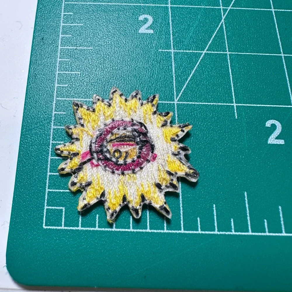 Tiny Star Burst Sunflower Embroidered Iron On Patch Applique‎ Yellow DIY Craft